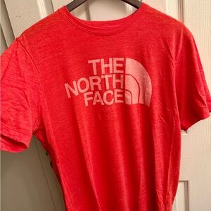 The North Face Heather Half-Dome Triblend T-Shirt, Red, L